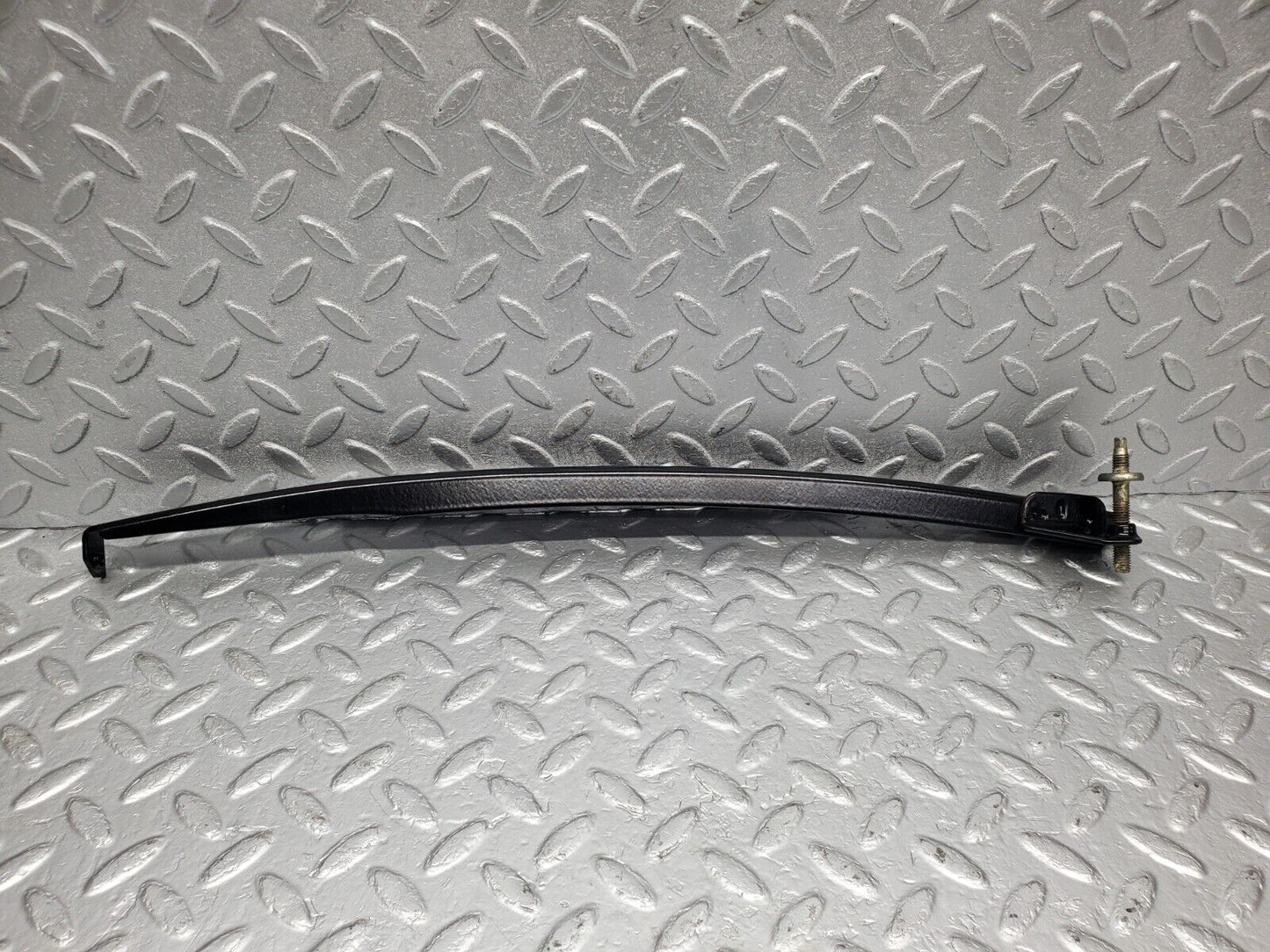 46761 Mercedes-Benz R129 320SL Coupe Front Right Window Channel