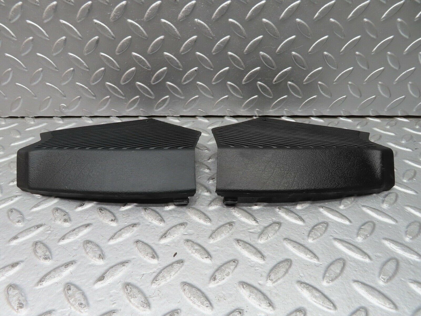 21217 Mercedes-Benz W123 230E Dashboard Speaker Covers 1236802707