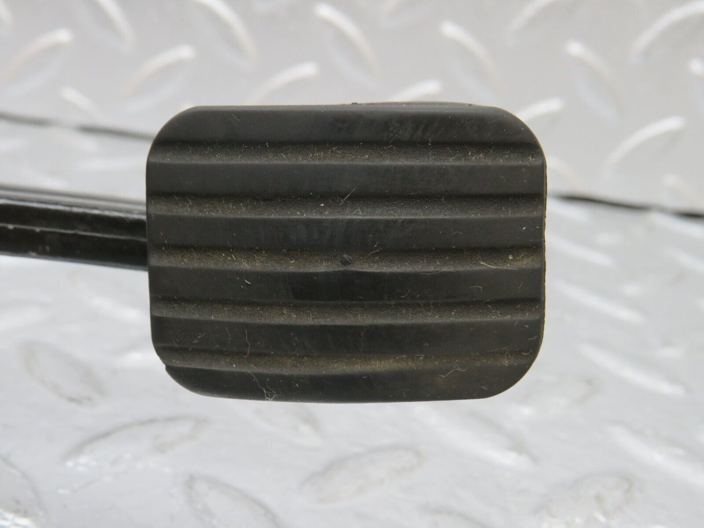 34097 Mercedes-Benz W124 260E Parking Brake Pedal 1244270801 1244270536