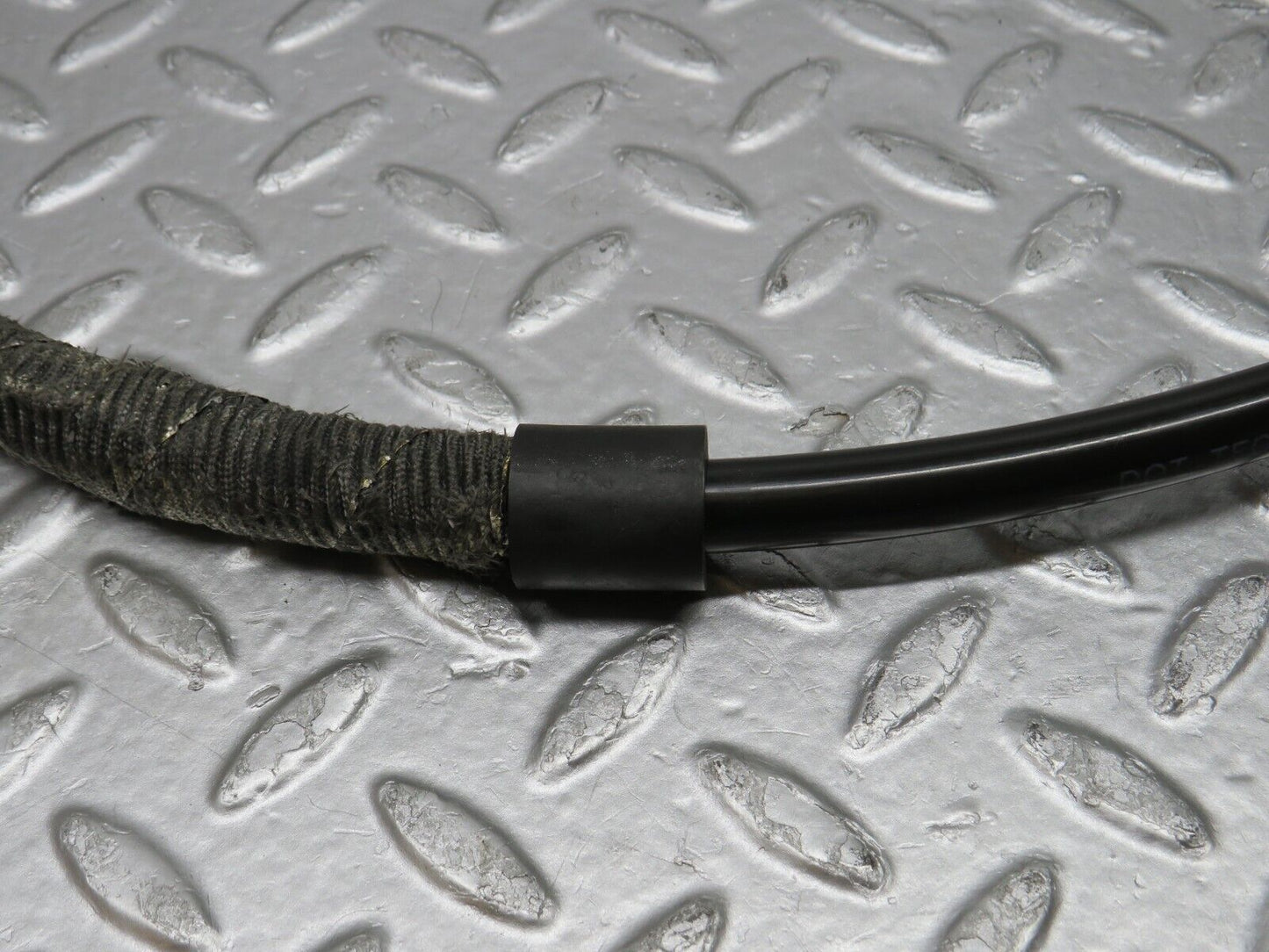 39218 Mercedes-Benz R107 500SL Coupe Brake Servo Vacuum Pipe