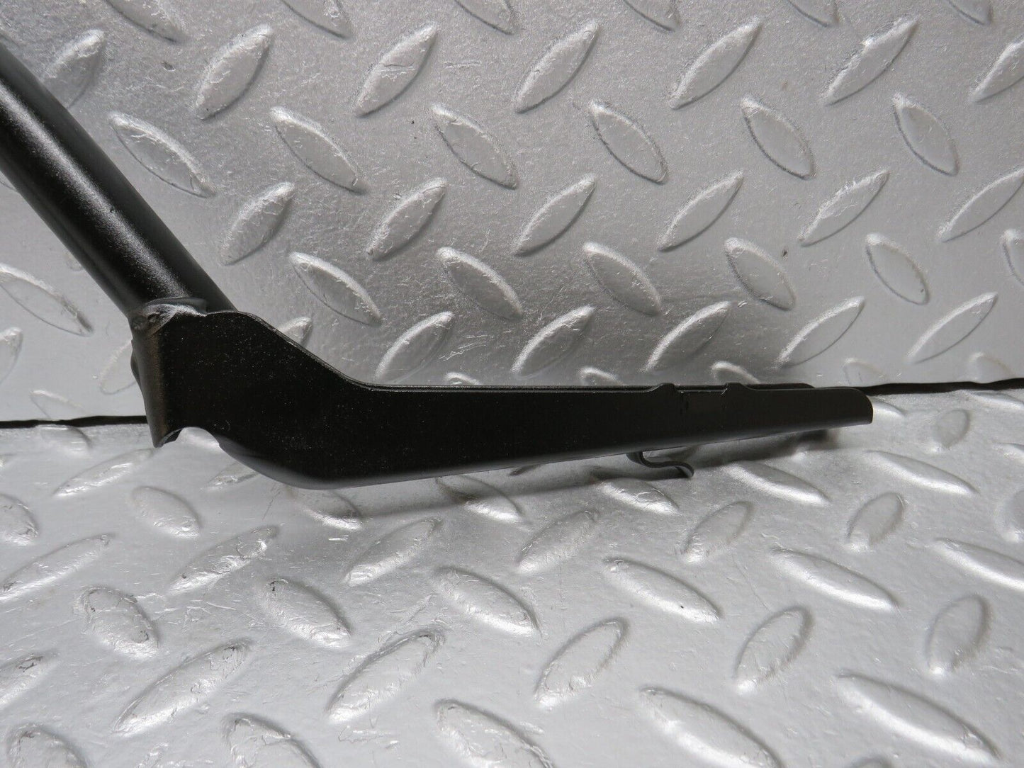 38978 Mercedes-Benz W201 190E 2.6L Trunk Lid Hinge Left Side