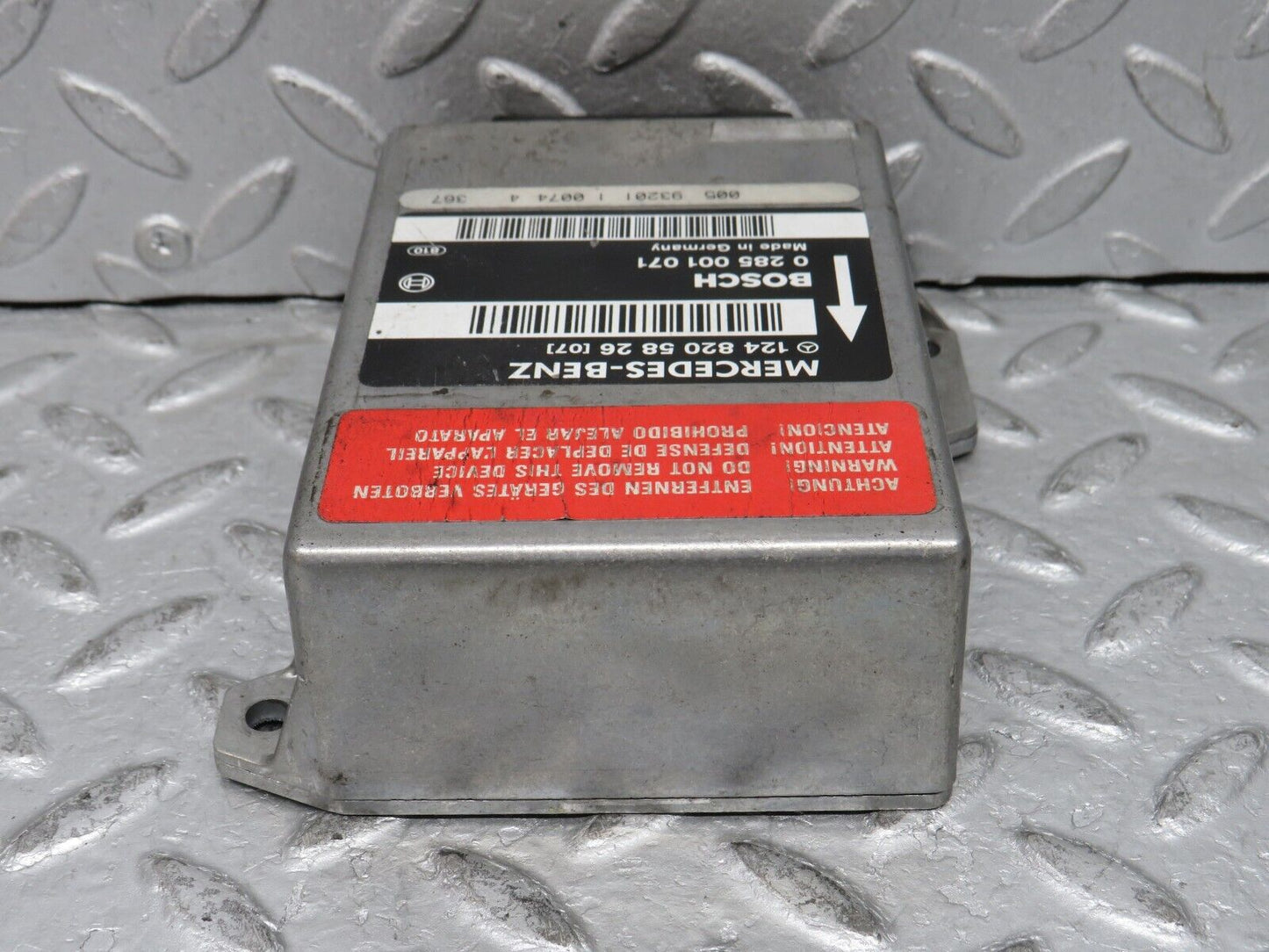 37901 Mercedes-Benz A124 320E Cabriolet Top Roll Bar Module 1248205826 0285001071