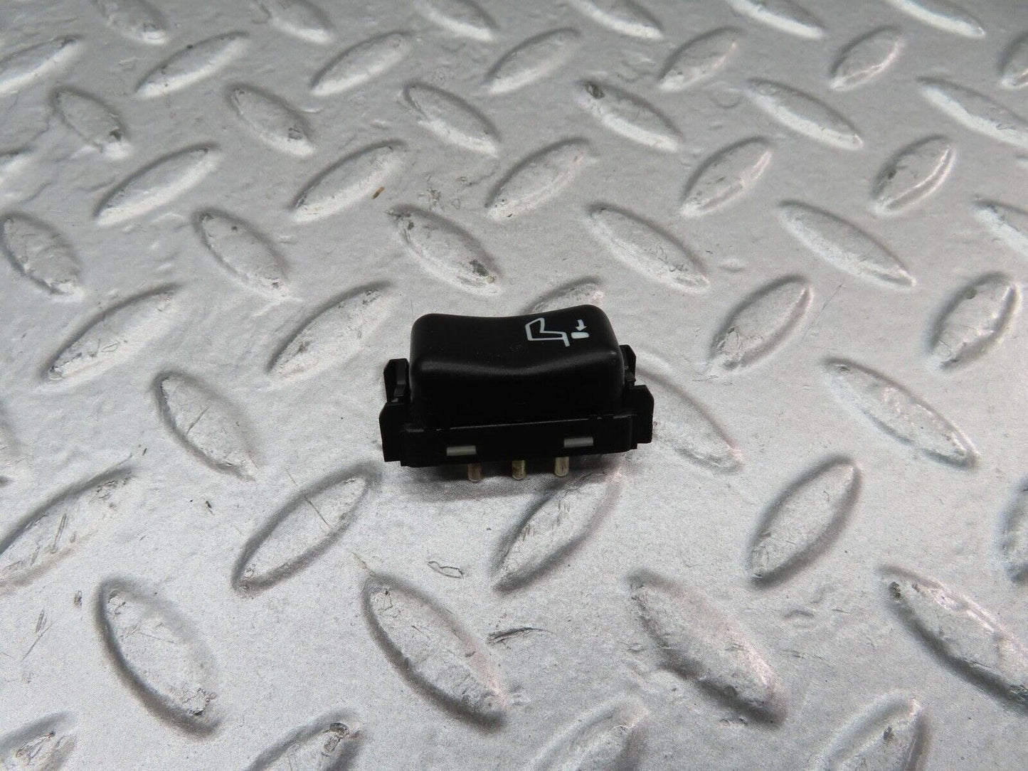 15038 Mercedes-Benz W140 S320 Head Rest Control Switch 1408205210