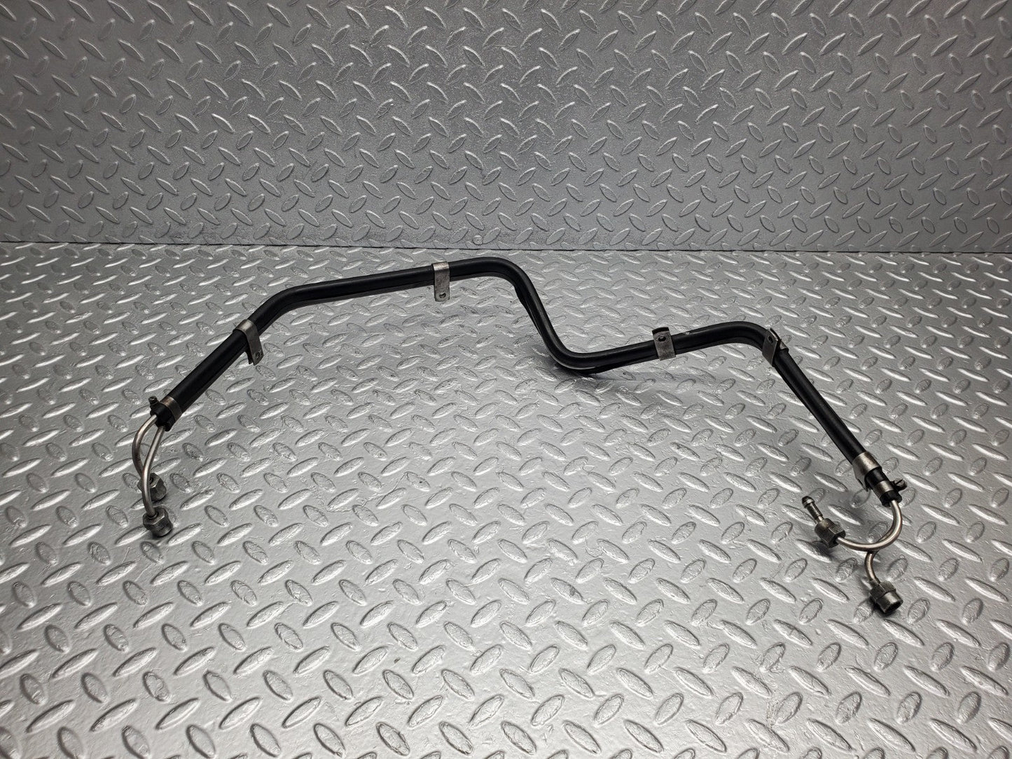 W112 fuel hose pipe used OEM