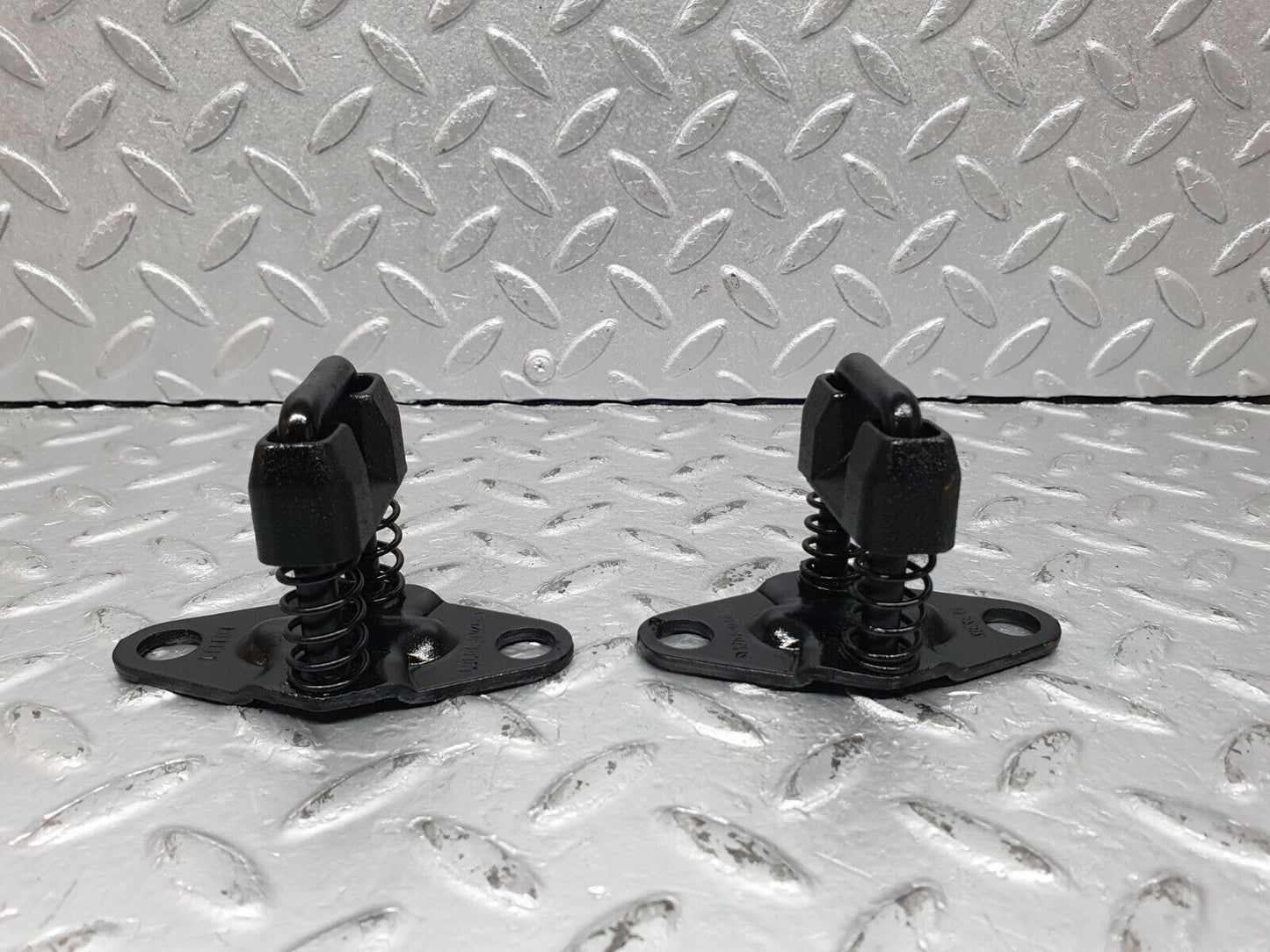 41167 Mercedes-Benz W126 300SE Bonnet Lock Catch Pair 1268800060