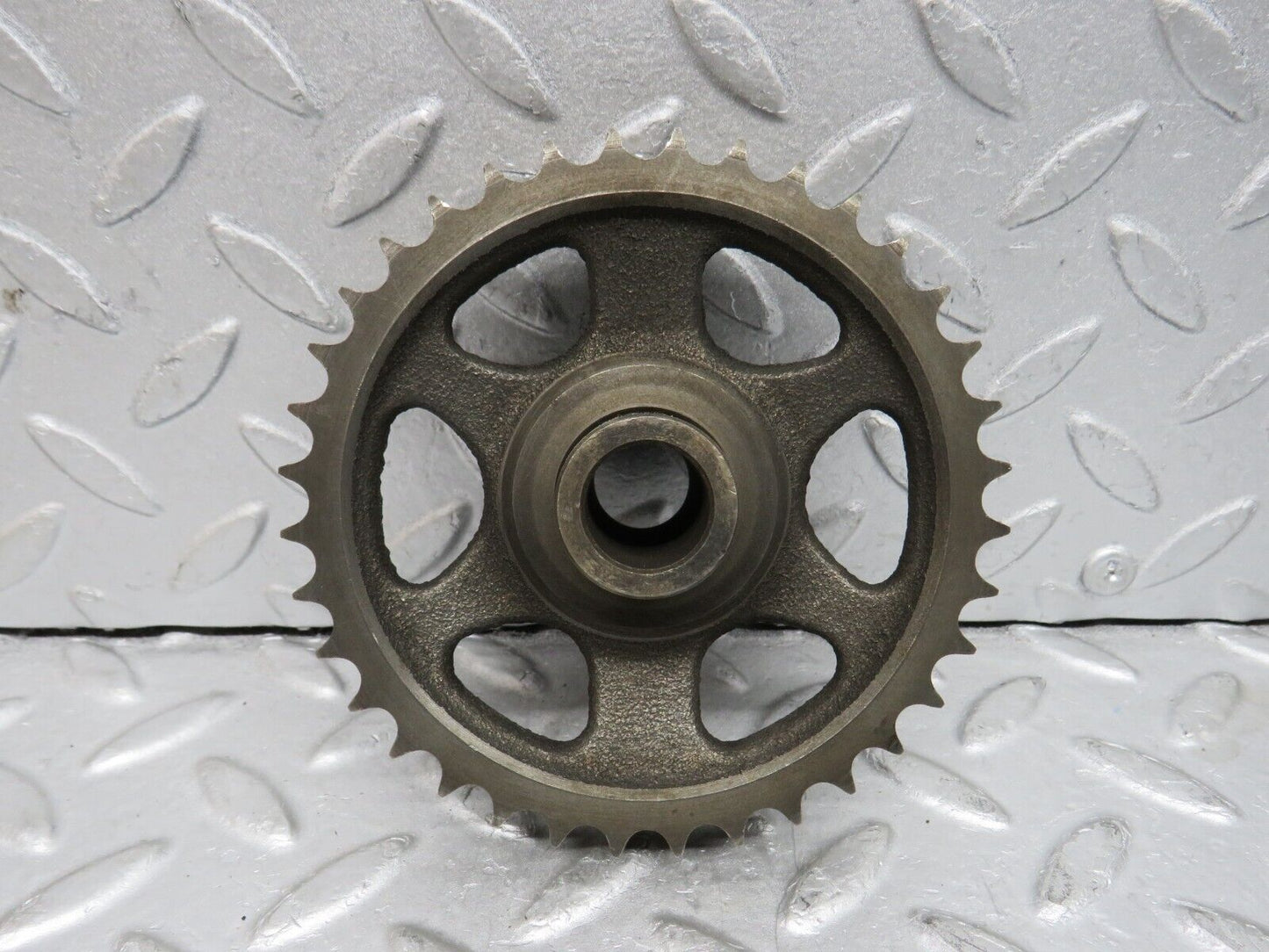 37610 Mercedes-Benz W109 300SEL Timing Gear Sprocket 1160770312