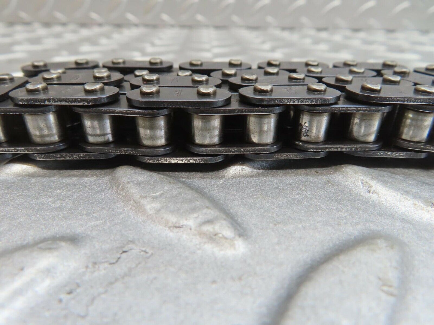13742 Mercedes-Benz R107 450SL Oil Pump Chain