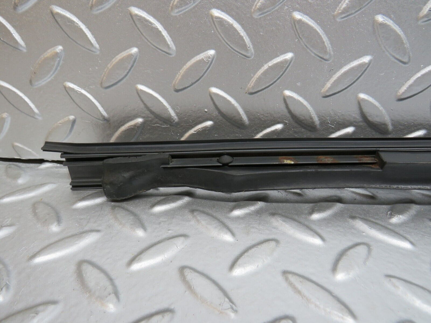 32589 Mercedes-Benz S124 300TE Wagon A Pillar Exterior Trim Left Side