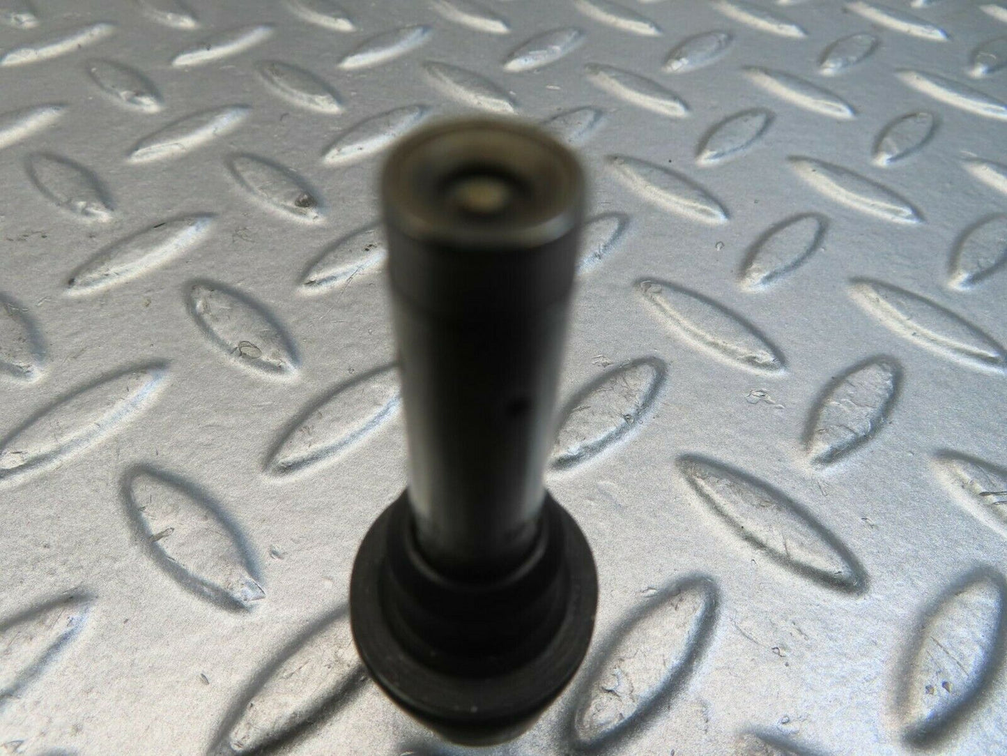 11477 Mercedes-Benz C123 230CE Coupe Fuel Injector Bosch 0437502010