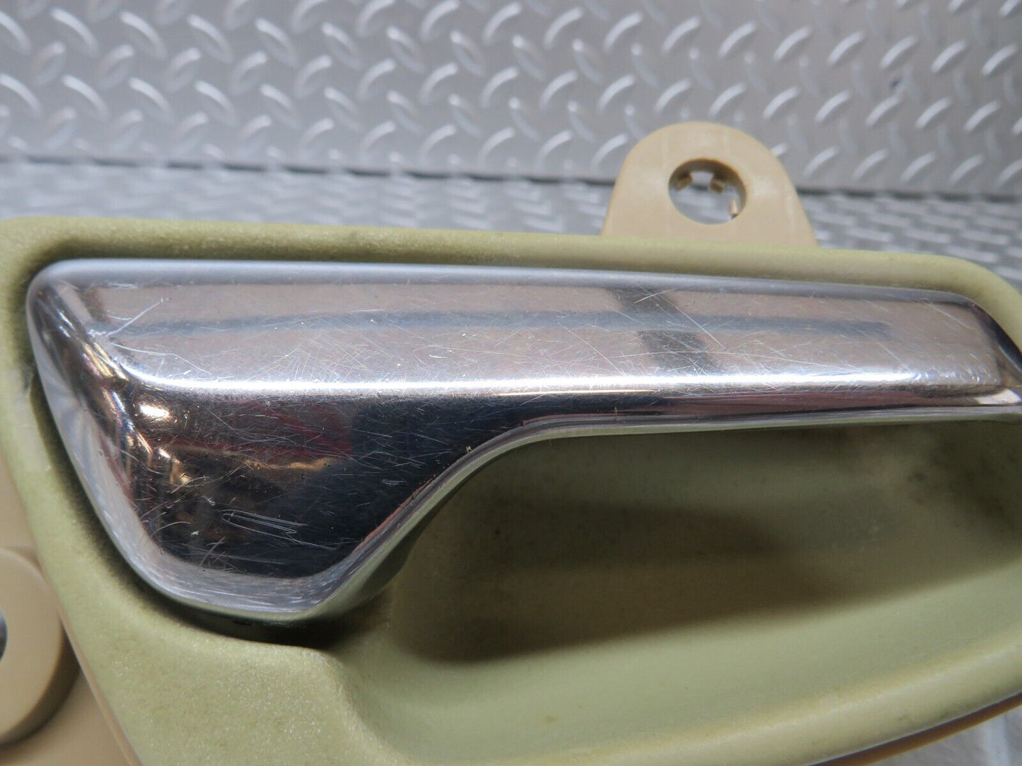 25108 Mercedes-Benz R129 Right Interior Door Handle Beige 1297660264