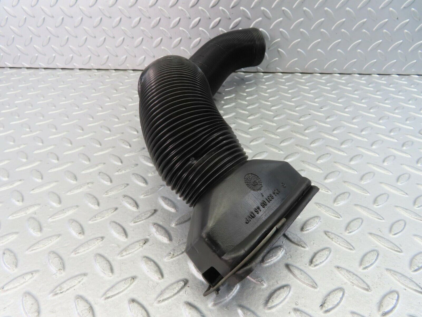 9304 Mercedes-Benz C124 300CE Coupe Air Duct Pipe Hose Left 1248310846