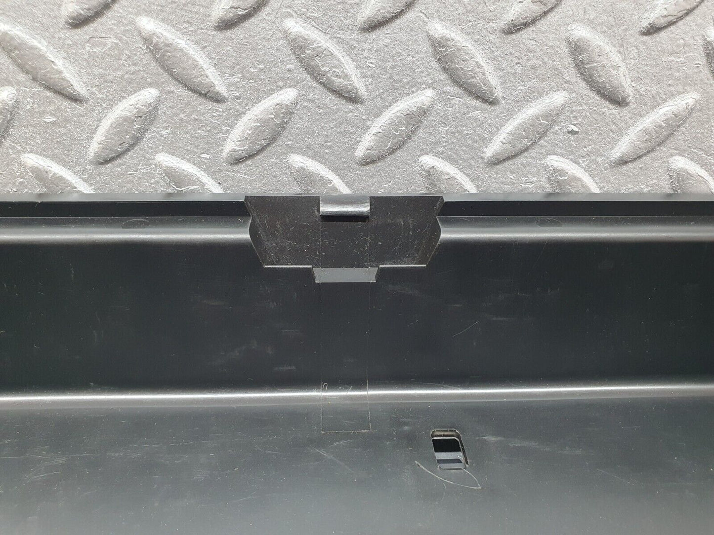 41628 Mercedes-Benz W124 200E Parcel Shelf Storage 1248430007