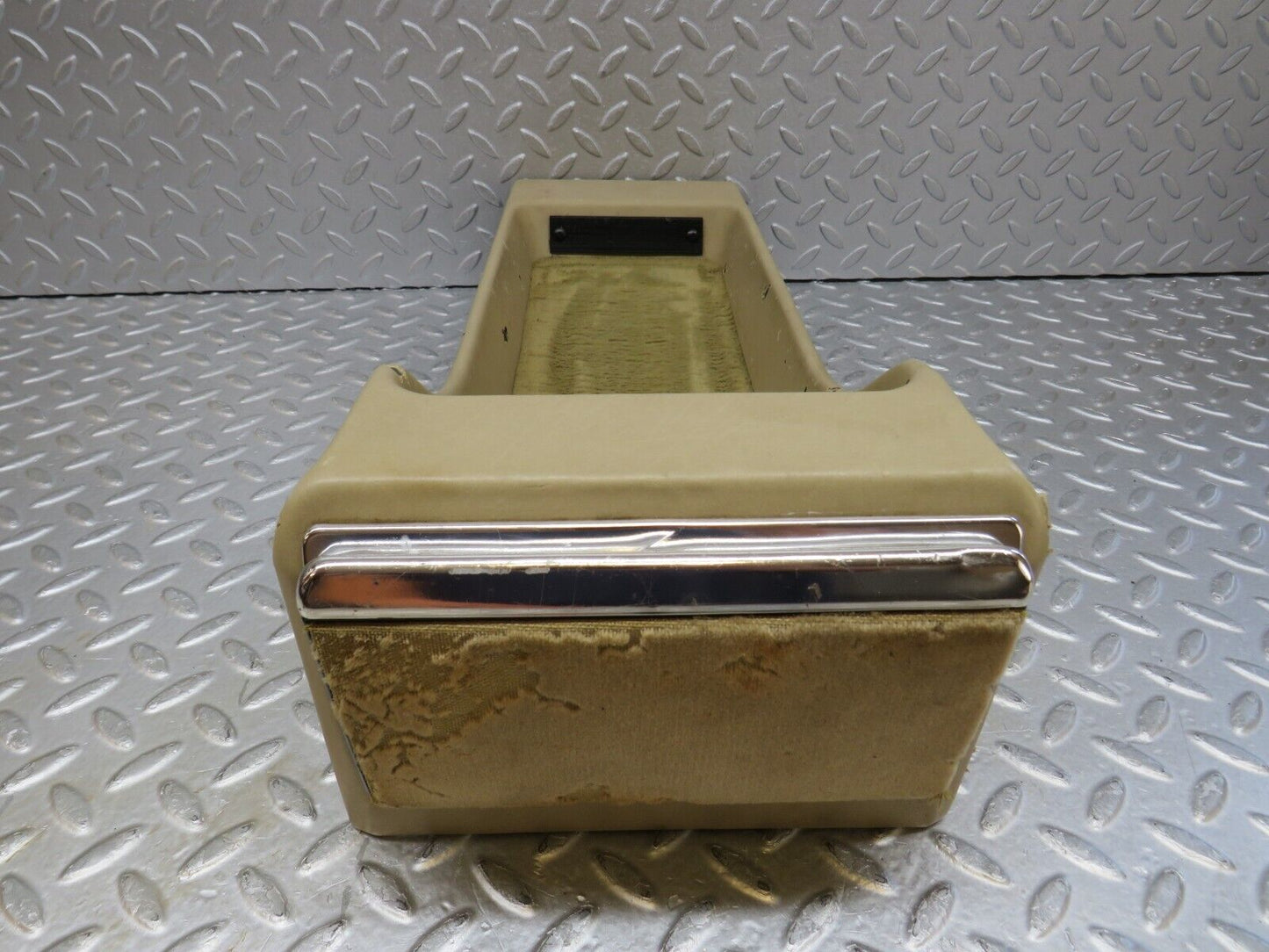 37049 Mercedes-Benz C126 420SEC Coupe Rear Centre Console 1268431107