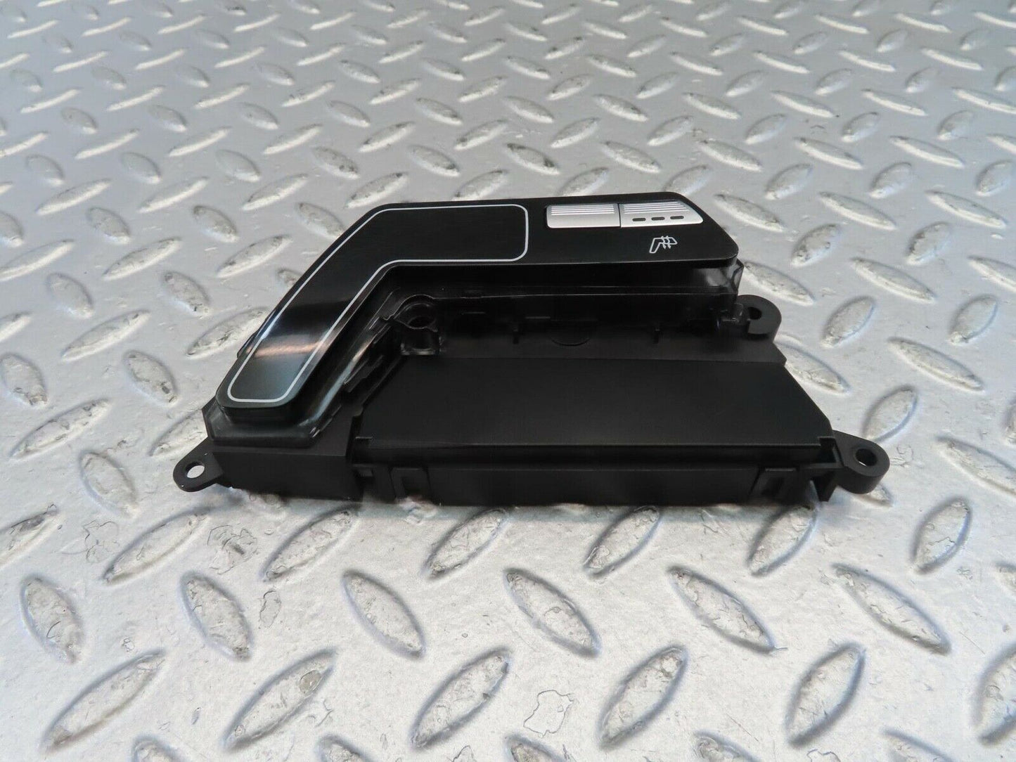 11095 Mercedes-Benz W221 S320 Rear Right Seat Switch 2218700158