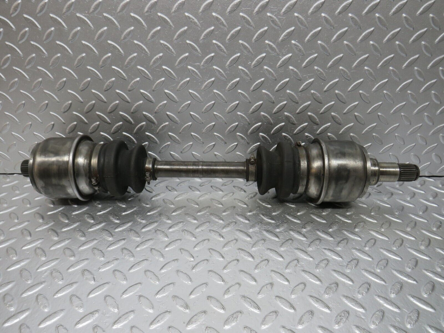 33019 Mercedes-Benz C107 R107 350 V8 Axle Shaft Drive Shaft