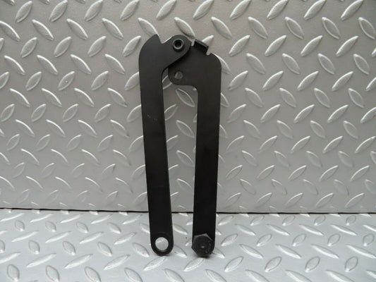 3623 Mercedes-Benz W115 220D Right Bonnet Hinge
