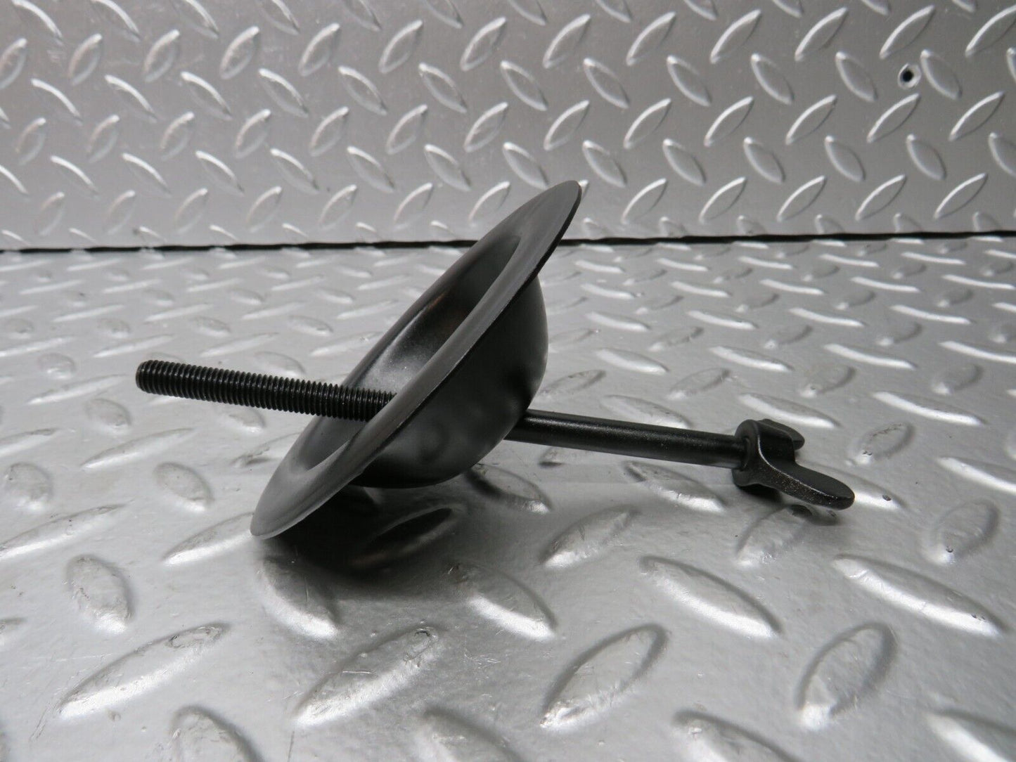 29908 Mercedes-Benz W123 230E Spare Wheel Holder