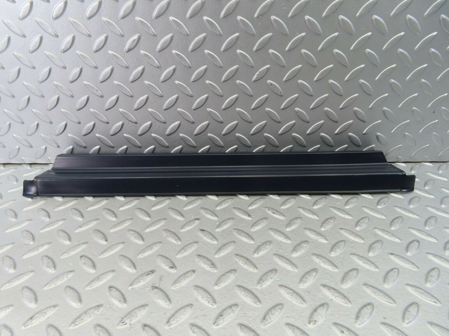 10347 Mercedes-Benz W201 190E Rear Right Door Sill Blue