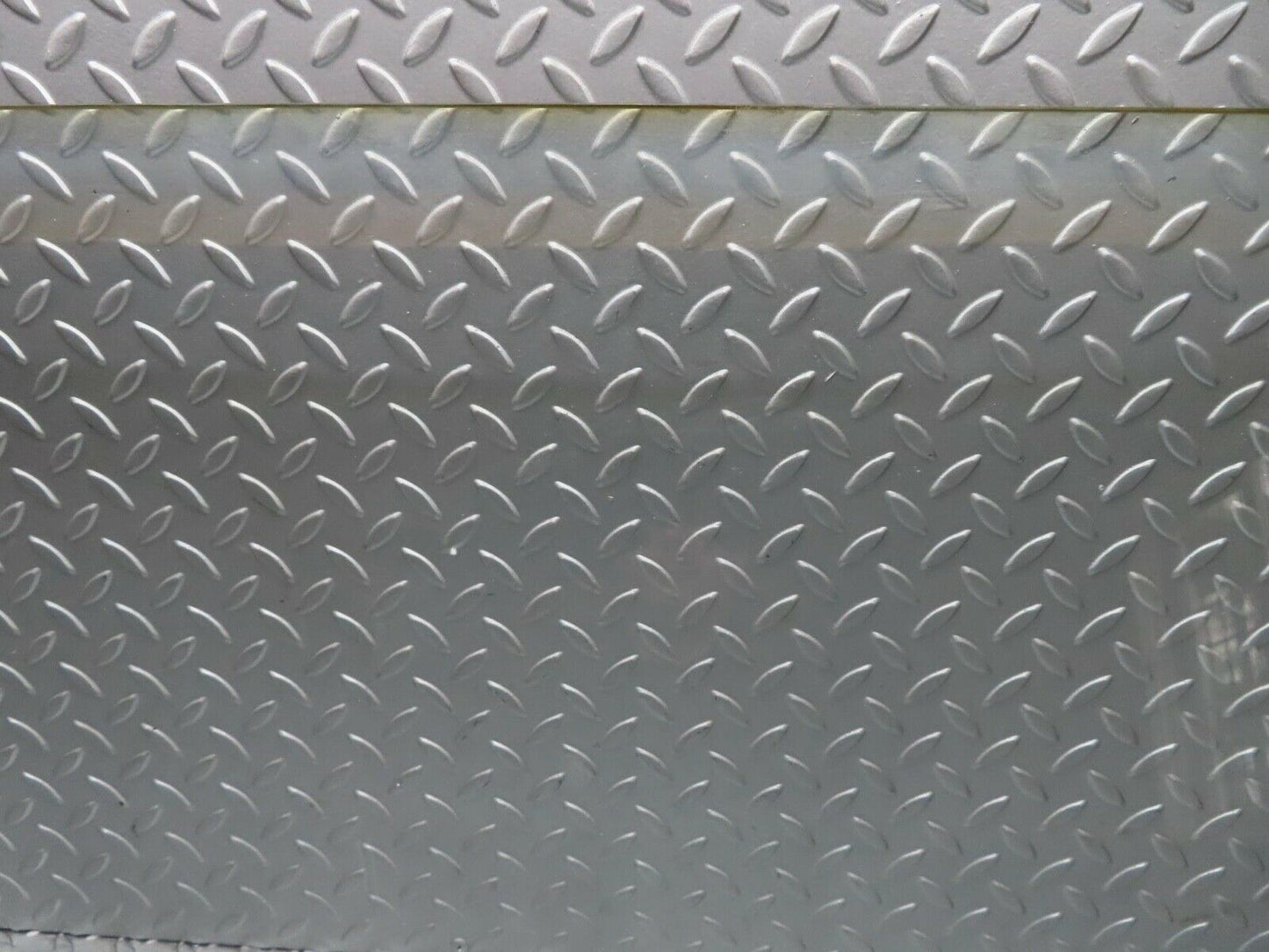 12747 Mercedes-Benz W111 220SE Front Windscreen Glass