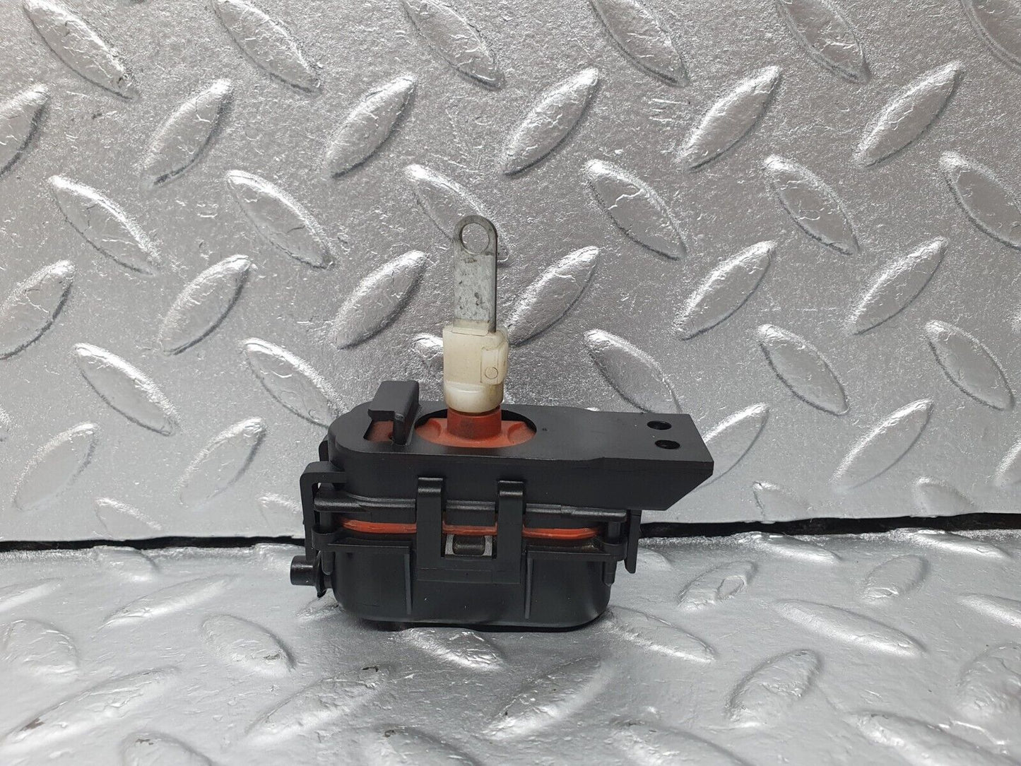 42253 Mercedes-Benz R129 320SL Coupe Heater Box Vacuum Actuator