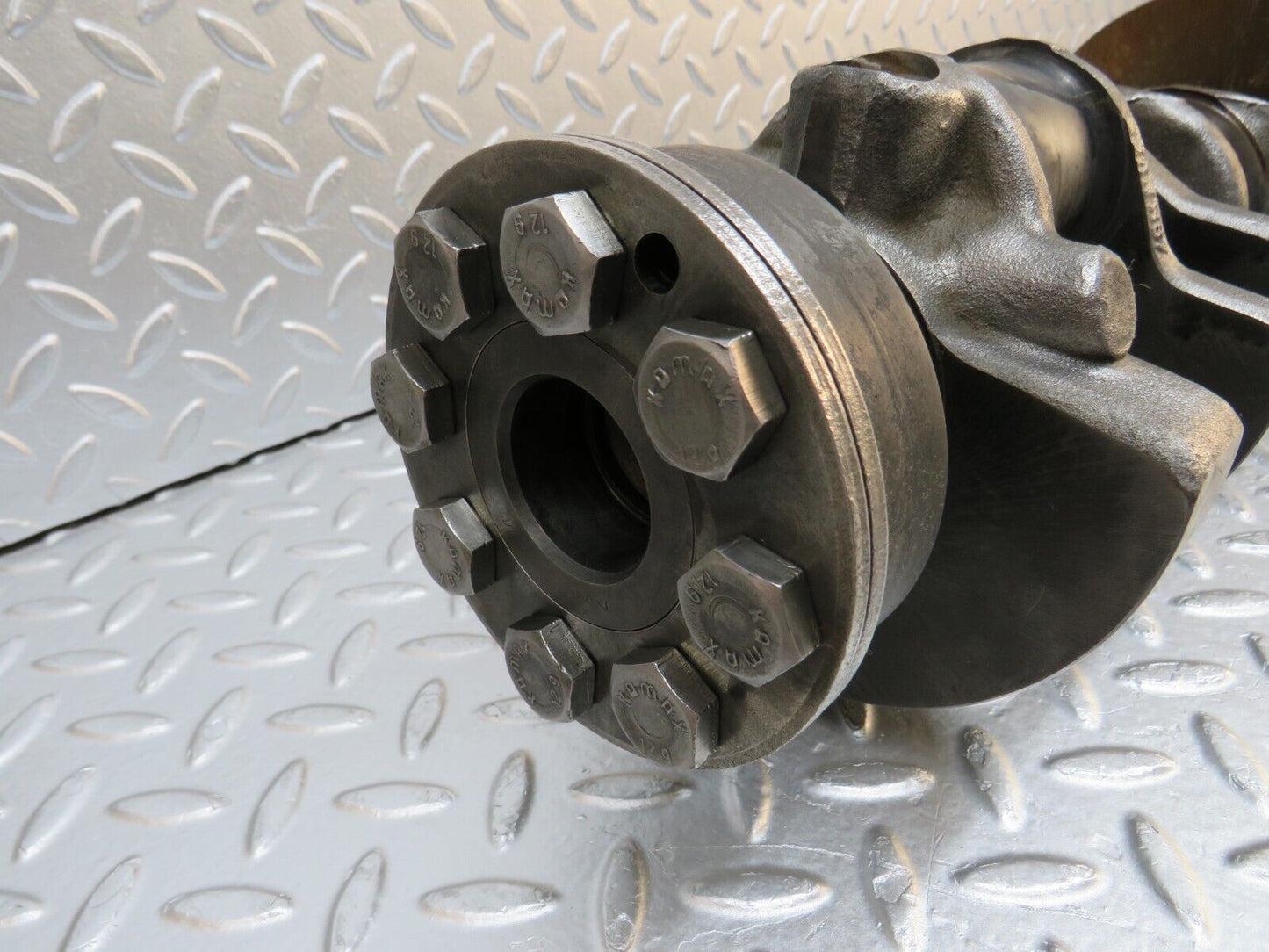 0210 Mercedes-Benz W116 350SE Crankshaft 1160311601