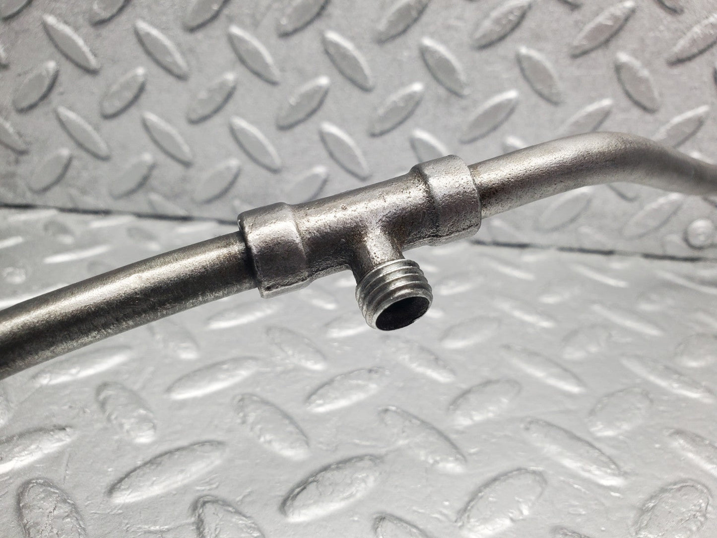W112 throttle body hose pipe used OEM