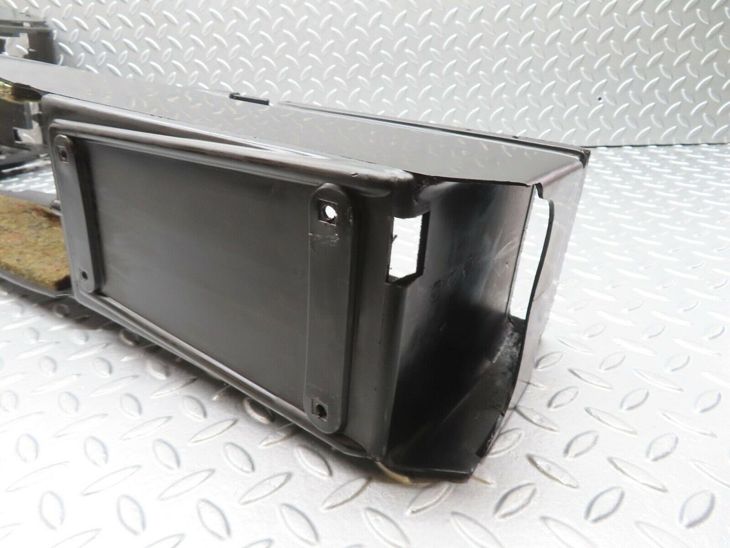11934 Mercedes-Benz R129 300SL Coupe Centre Console