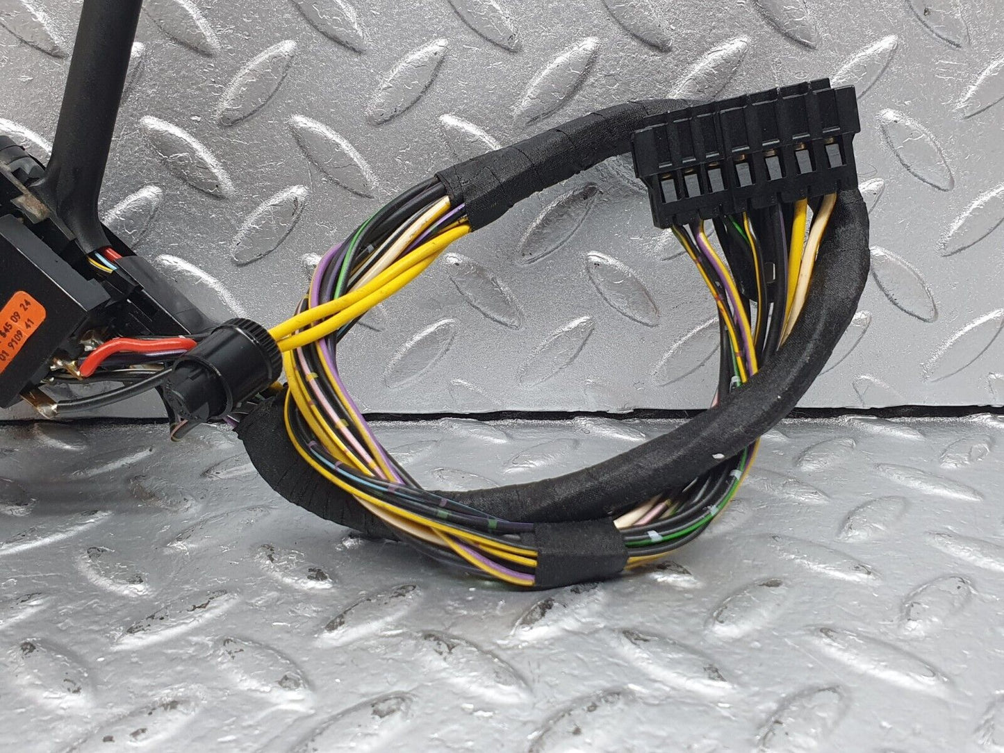 42750 Mercedes-Benz W201 190 Indicator Wiper Stalk 2015450924