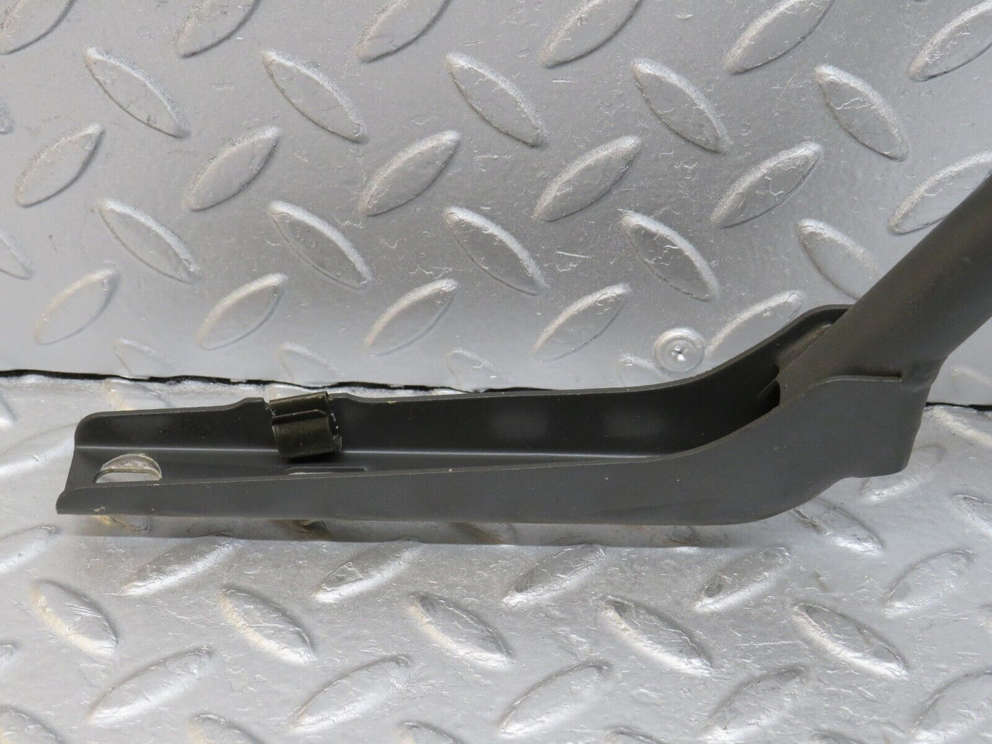 36540 Mercedes-Benz W201 190E 2.0L Boot Lid Trunk Hinge Left Side