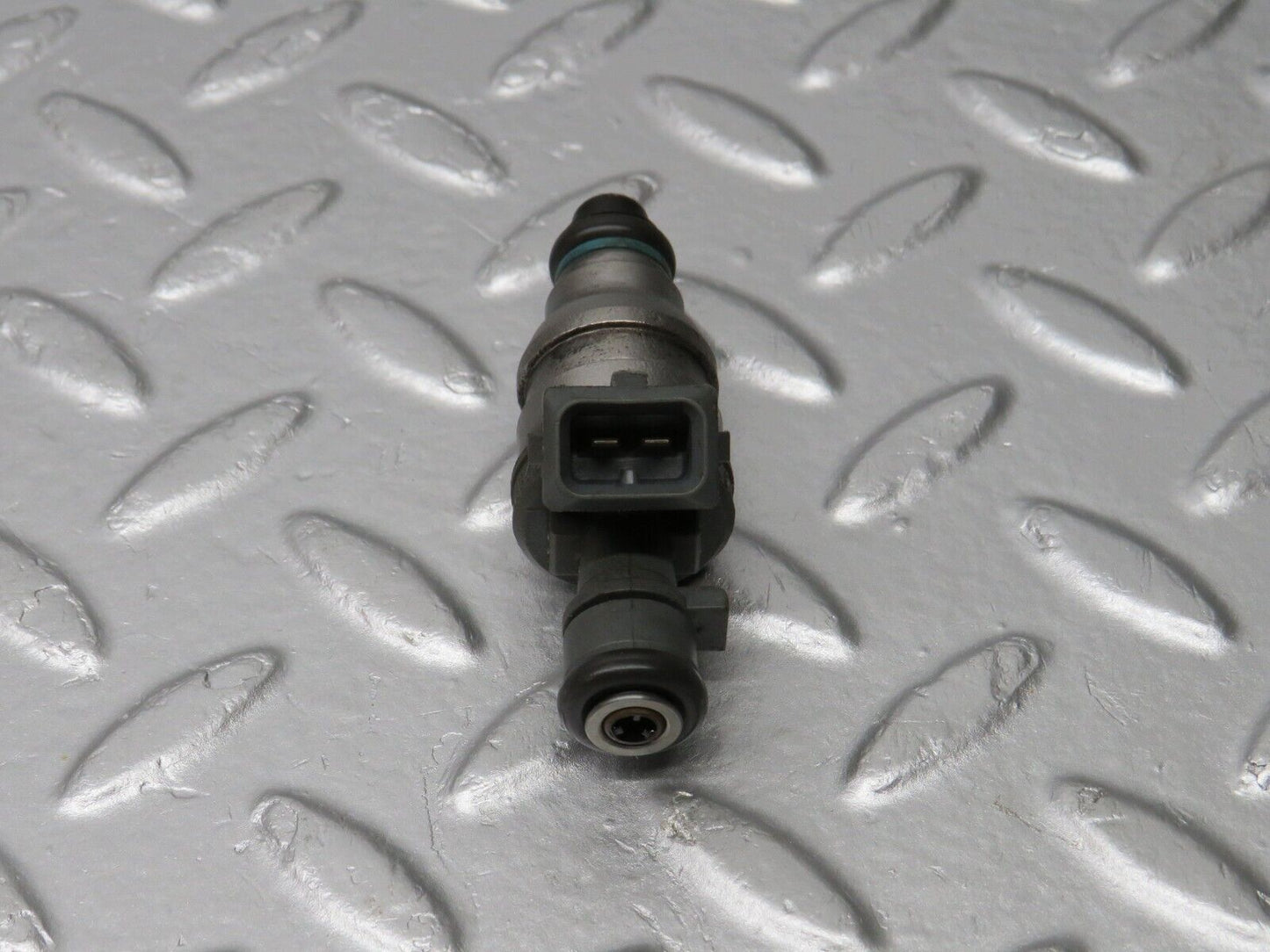 39424 Mercedes-Benz R129 320SL Coupe Fuel Injector Bosch 0000787323 0280155209