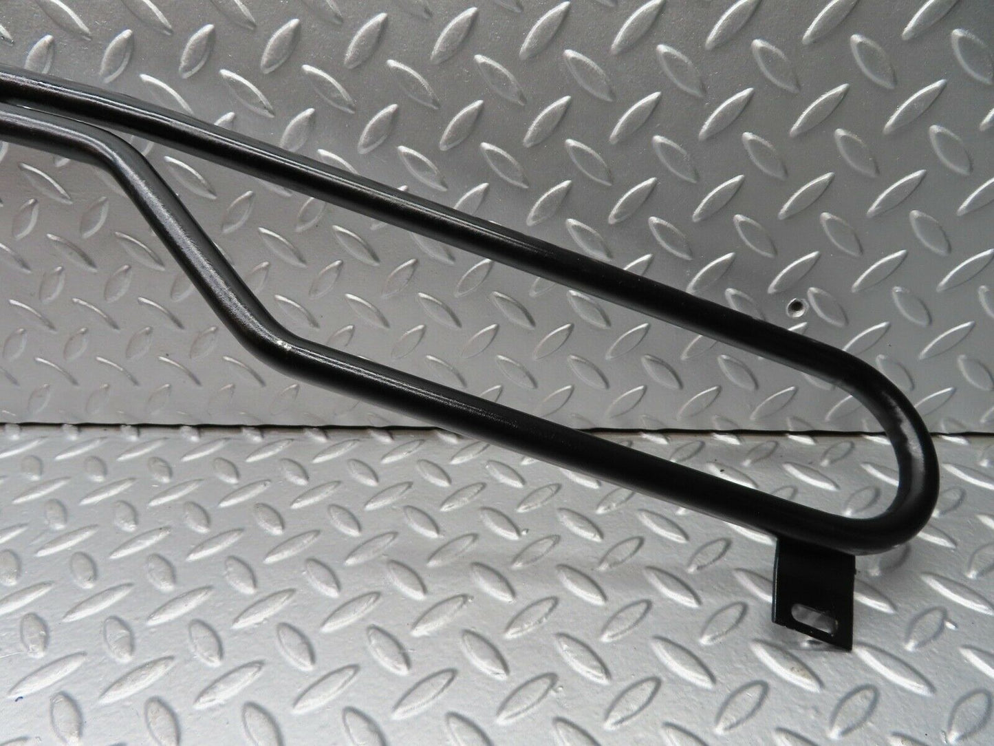 20710 Mercedes-Benz R107 450SL Power Steering Oil Cooling Pipe