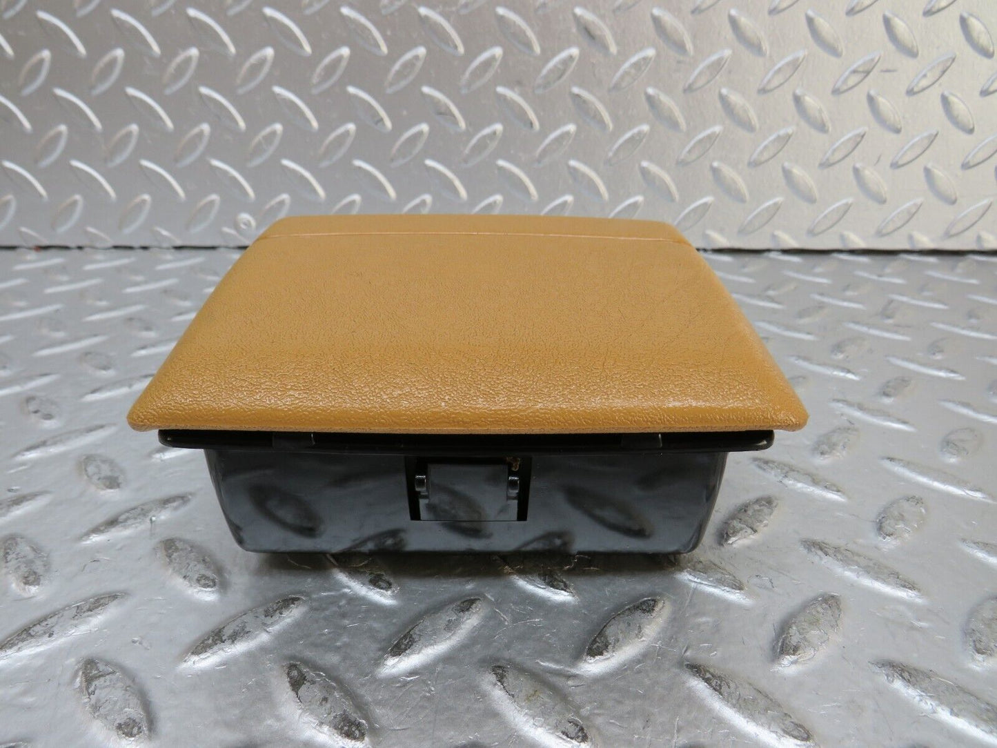 27162 Mercedes-Benz W123 280E Rear Door Ashtray