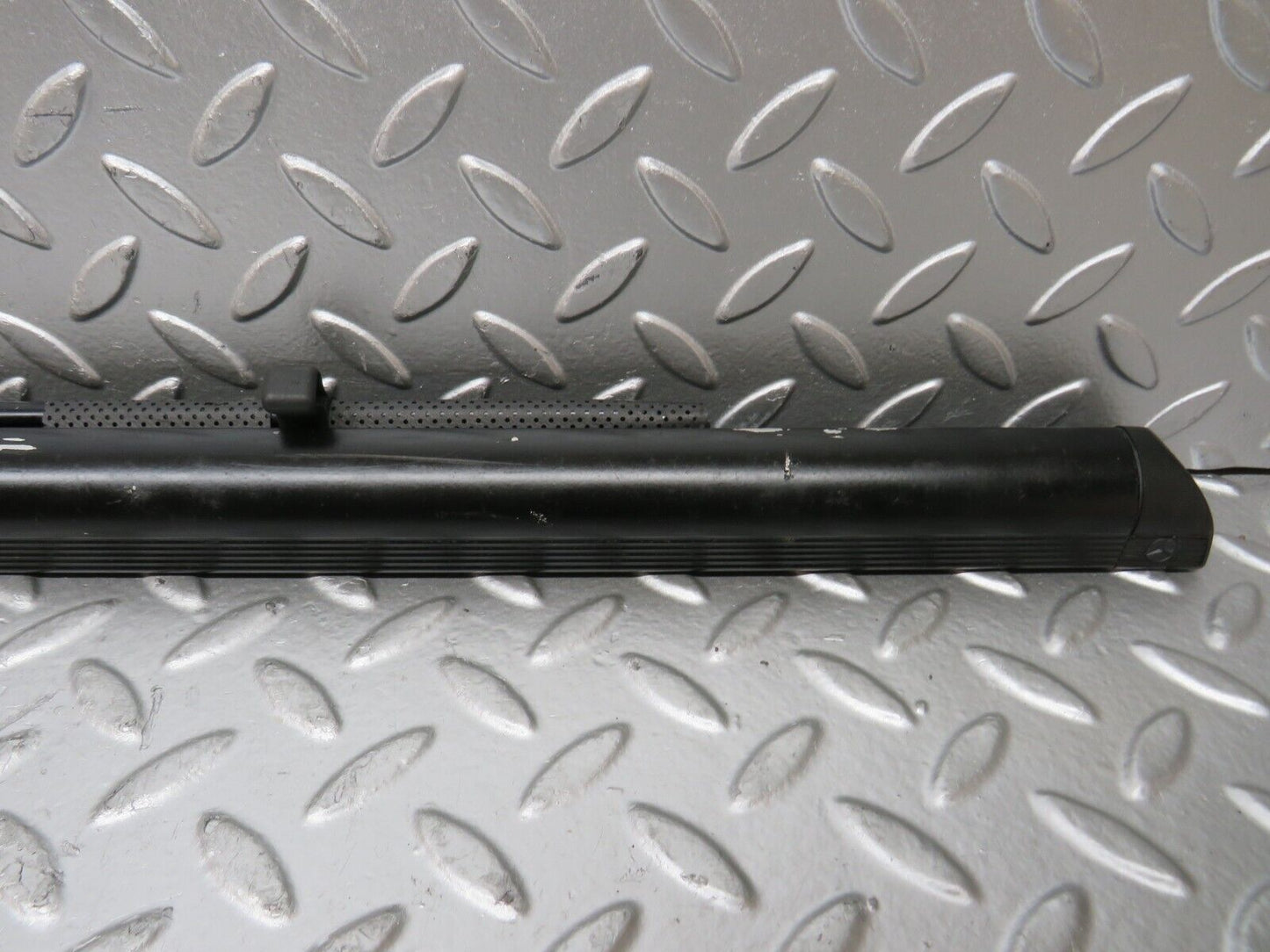 27841 Mercedes-Benz S124 300TE Wagon Tailgate Sun Blind