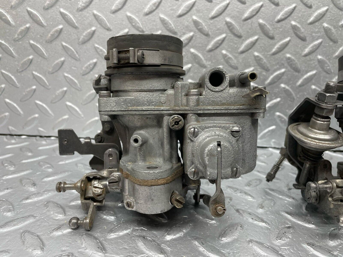 40401 Mercedes-Benz W110 230 Carburetor SOLEX 38 PDSI-2