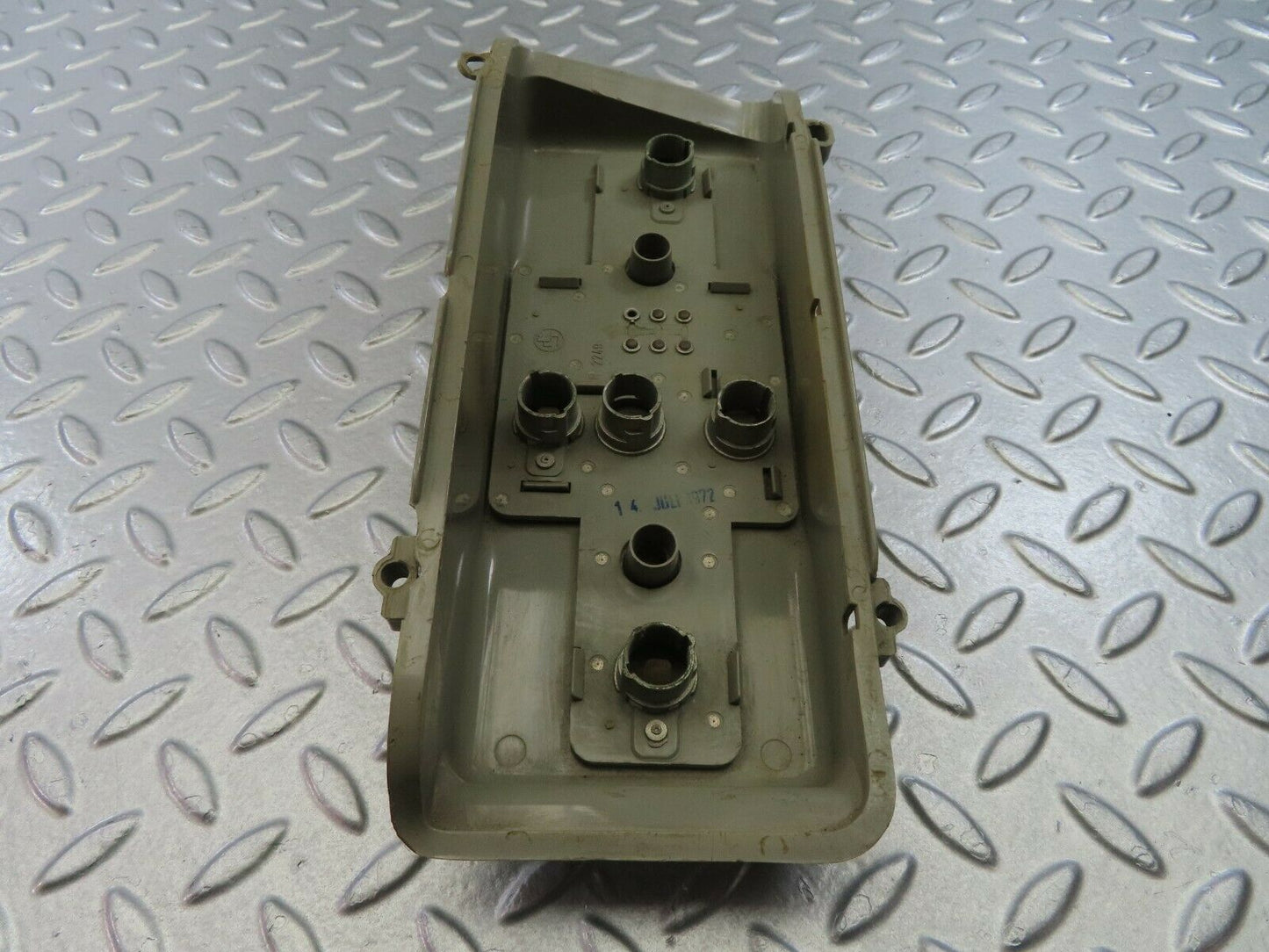 8849 Mercedes-Benz W115 Rear Right Tail Light Cover Bulb Holder 1158202664