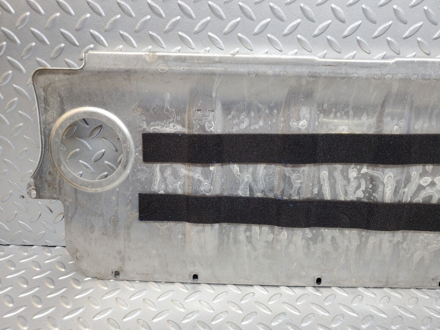 45172 Mercedes-Benz R129 300SL Coupe Fuel Tank Rear Cover