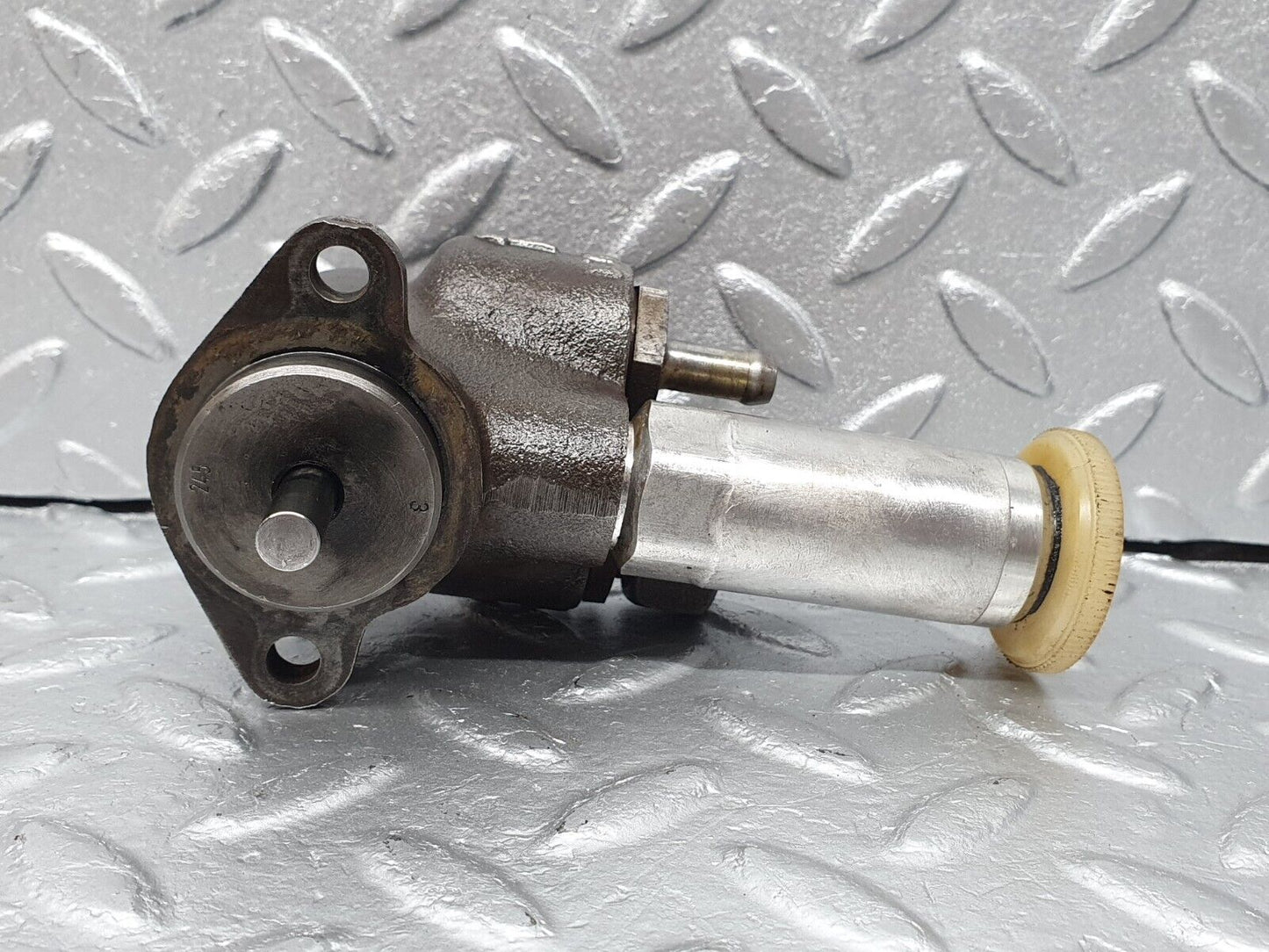 40852 Mercedes-Benz W123 300D Manual Diesel Bleed Pump Bosch FP/KG22M101