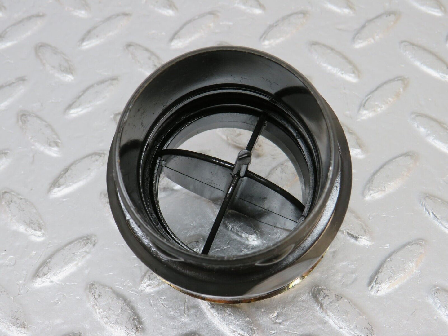 32748 Mercedes-Benz C107 R107 Dashboard Air Vent