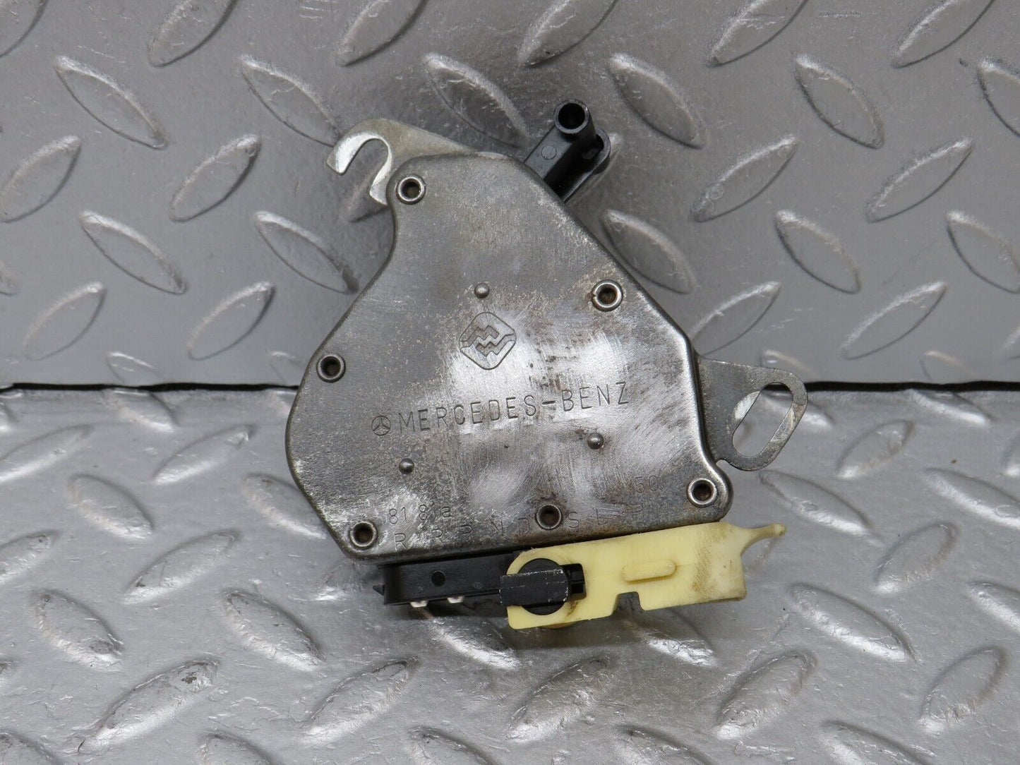 36693 Mercedes-Benz W201 190E Reverse Light Switch 1235401945 1235450142