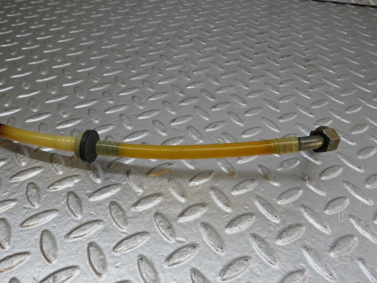 33812 Mercedes-Benz W201 190E 2.0L Brake Servo Vacuum Pipe