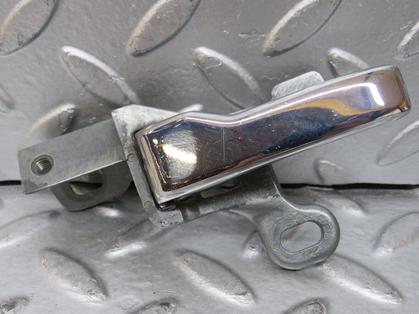 26812 Mercedes-Benz W123 240D Rear Left Interior Door Handle 1237600161