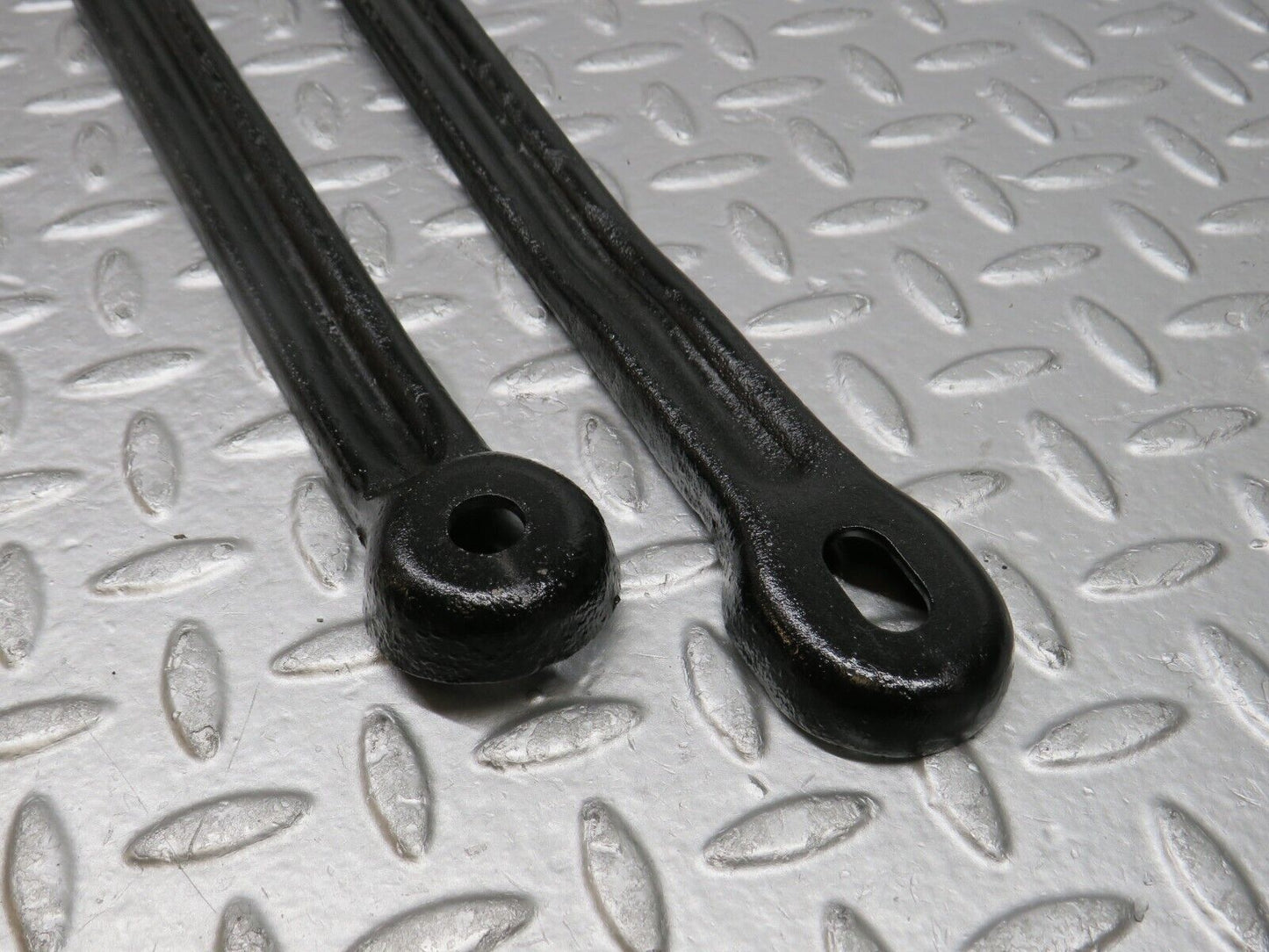 38582 Mercedes-Benz R129 280SL Coupe Front Suspension Anti Roll Bar Support Bar 2x