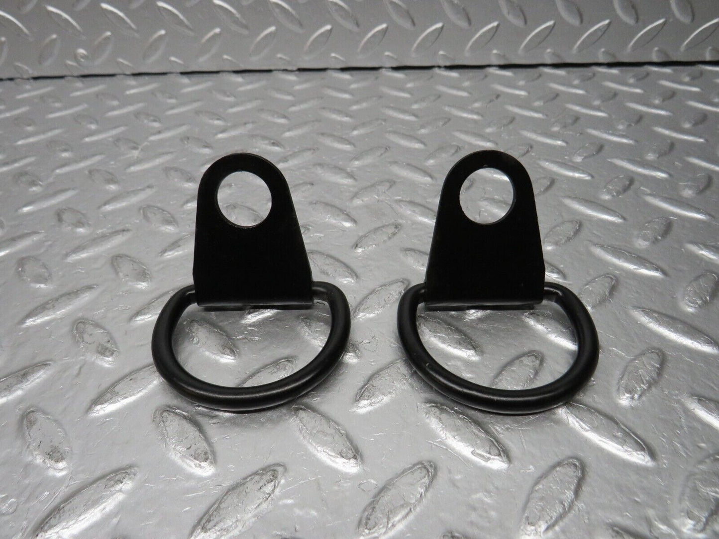31387 Mercedes-Benz S124 220TE Wagon Trunk Cargo Hook Clip
