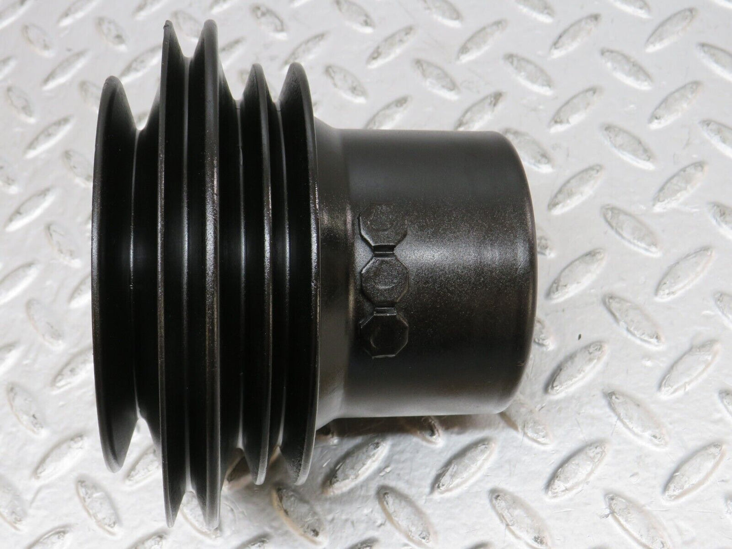 26301 Mercedes-Benz W116 450SE Crankshaft Pulley