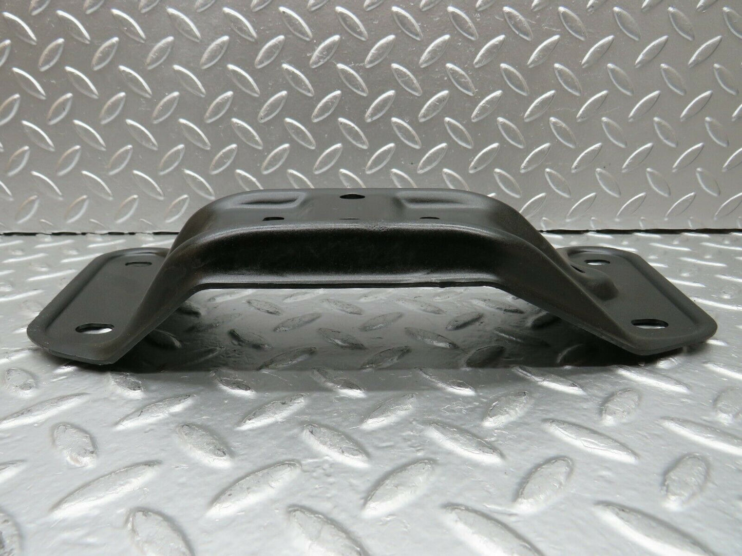 24031 Mercedes-Benz W123 280E Gearbox Mount Bracket