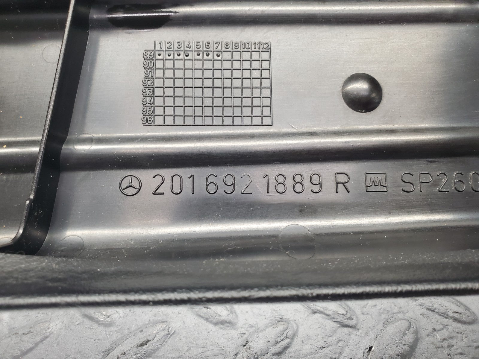 W201 Baby Benz b pillar cover right used OEM