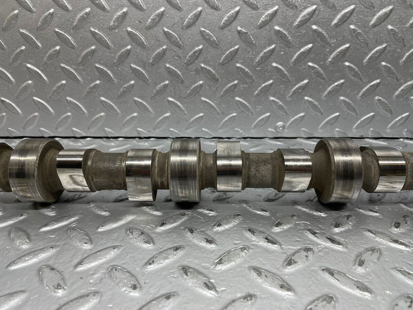 39951 Mercedes-Benz R107 350SL Coupe Camshaft Left Side