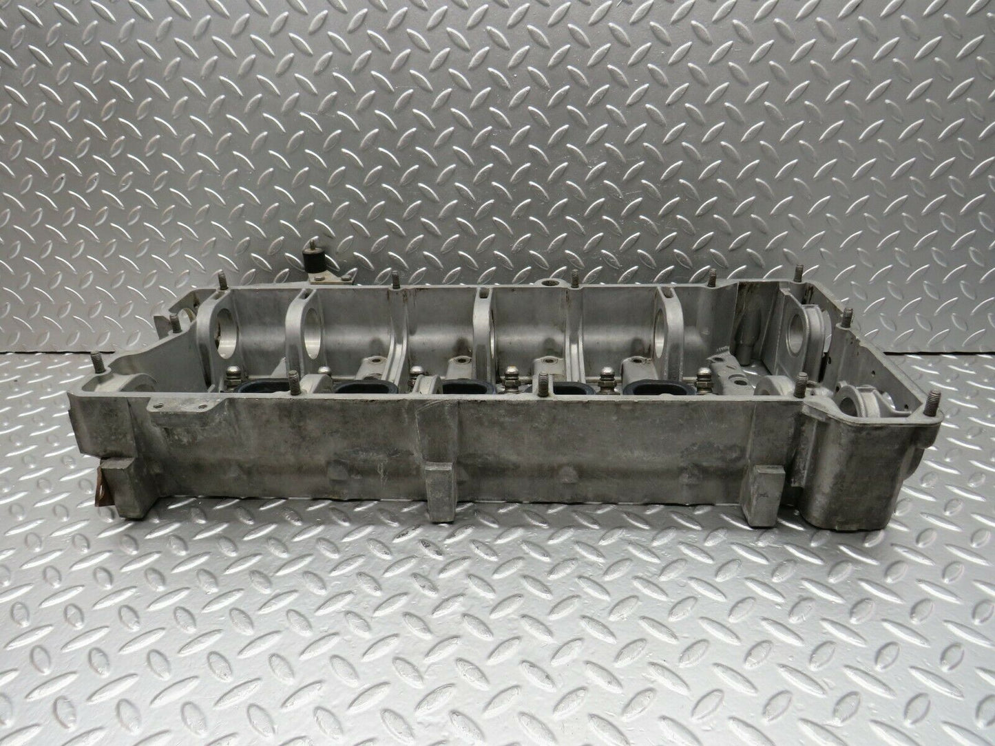 24128 Mercedes-Benz W123 280E Camshaft Bearing Casing 1100163304