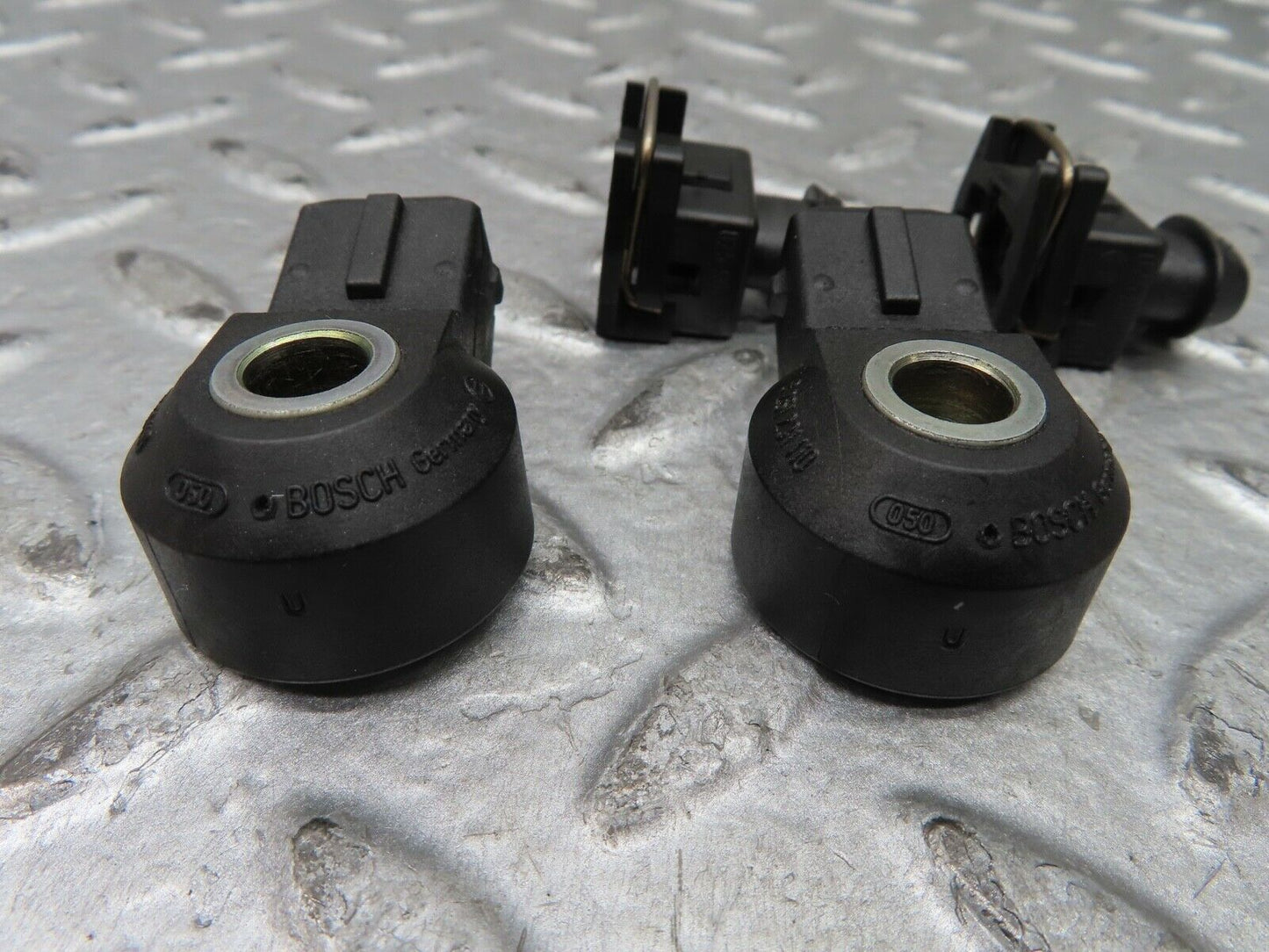 19676 Mercedes-Benz C140 CL420 Coupe Knock Sensor Pair 0261231110