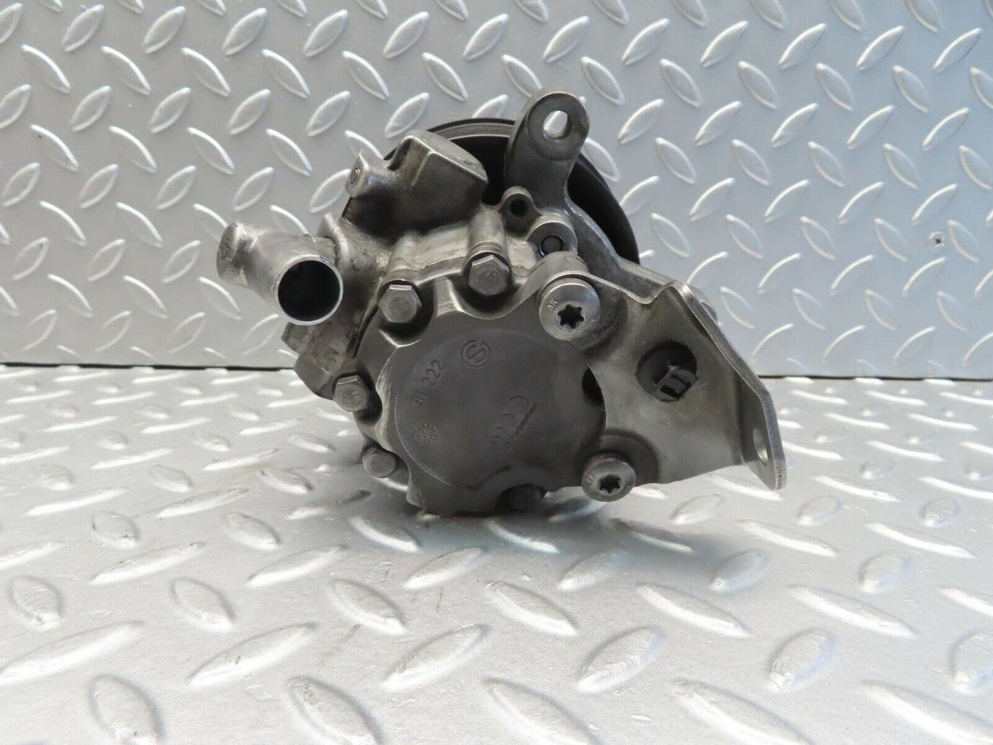 11298 Mercedes-Benz W221 S320 Power Steering Pump 0044669801
